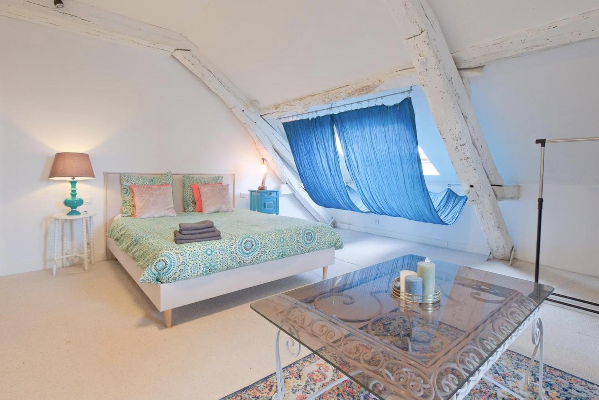 La Maison B - L'auberge Autonome Au Charme Vintage Alojamento de Acomodação e Pequeno-almoço *